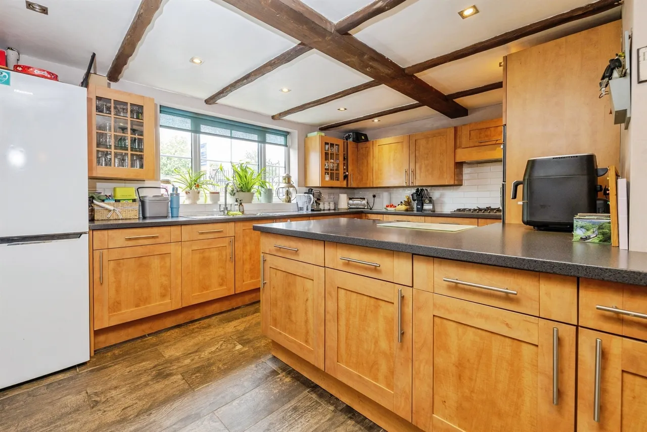 Sixhills Road, North Willingham, Market Rasen, photo 2