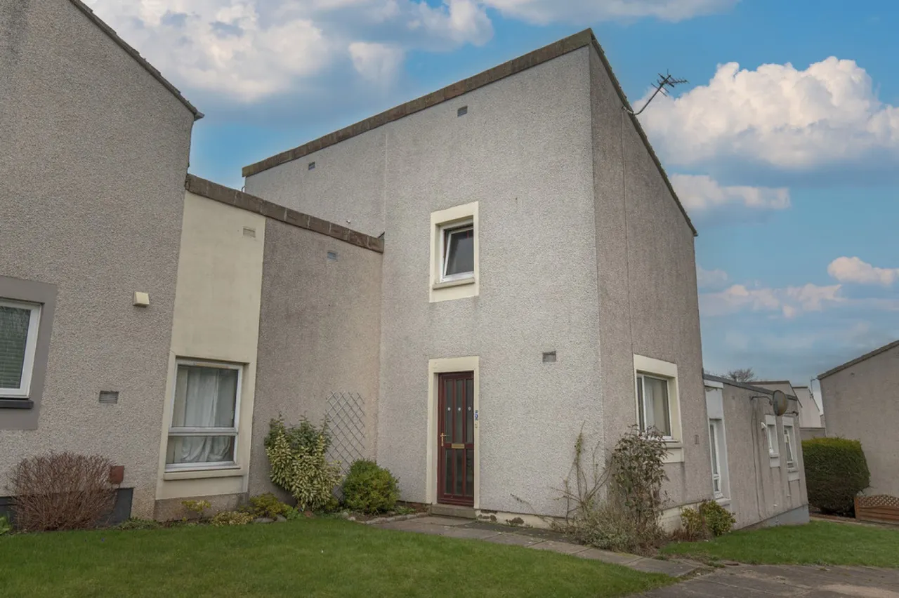 3 bed house for sale — Kinord Circle, Bridge Of Don, Aberdeen