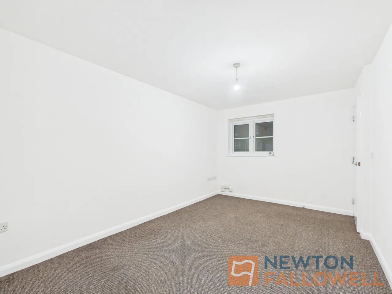 Victoria Street, Willenhall, WV13, photo 5
