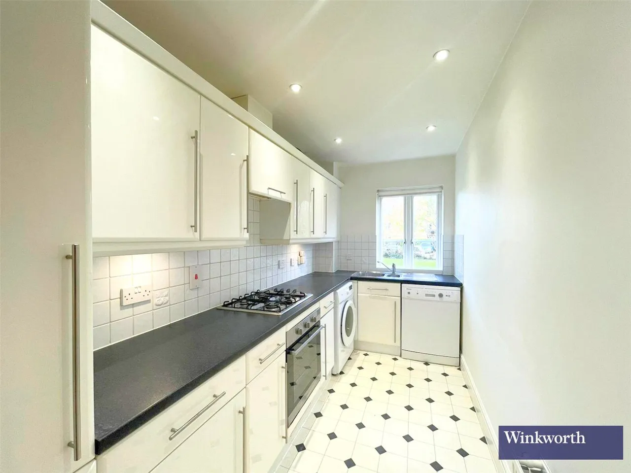 Catherine Place, Harrow, HA1, photo 3