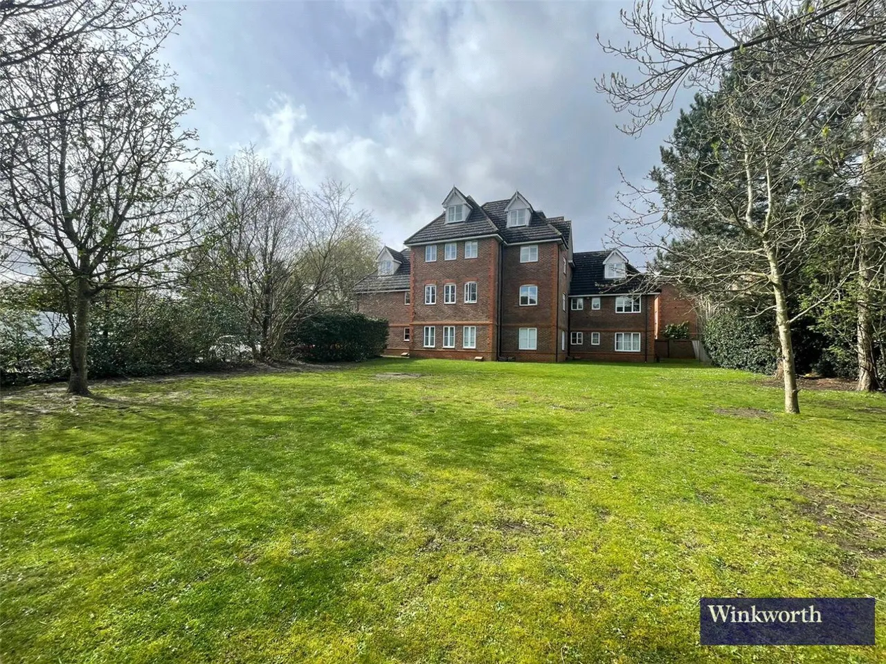 Catherine Place, Harrow, HA1, photo 8