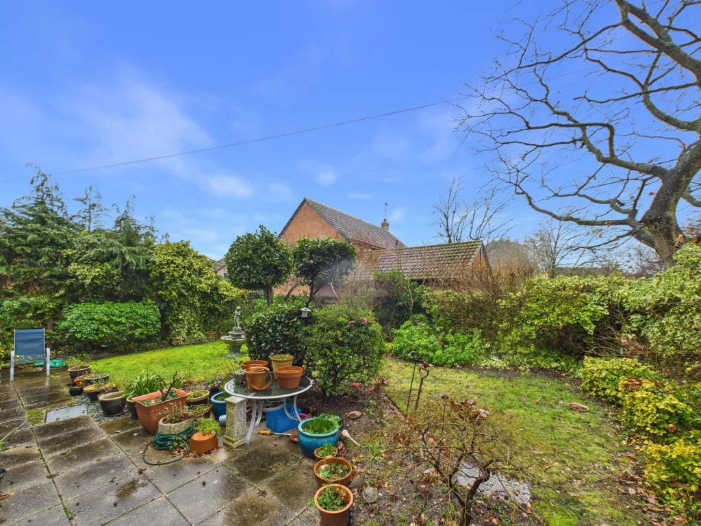 Cutbush Lane, Lower Earley, RG6, photo 17