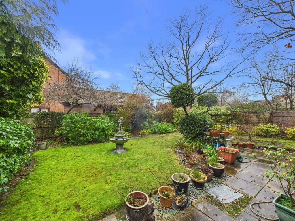 Cutbush Lane, Lower Earley, RG6, photo 18