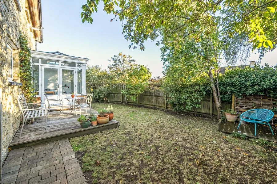 Glebe Rise, Kings Sutton, OX17, photo 8