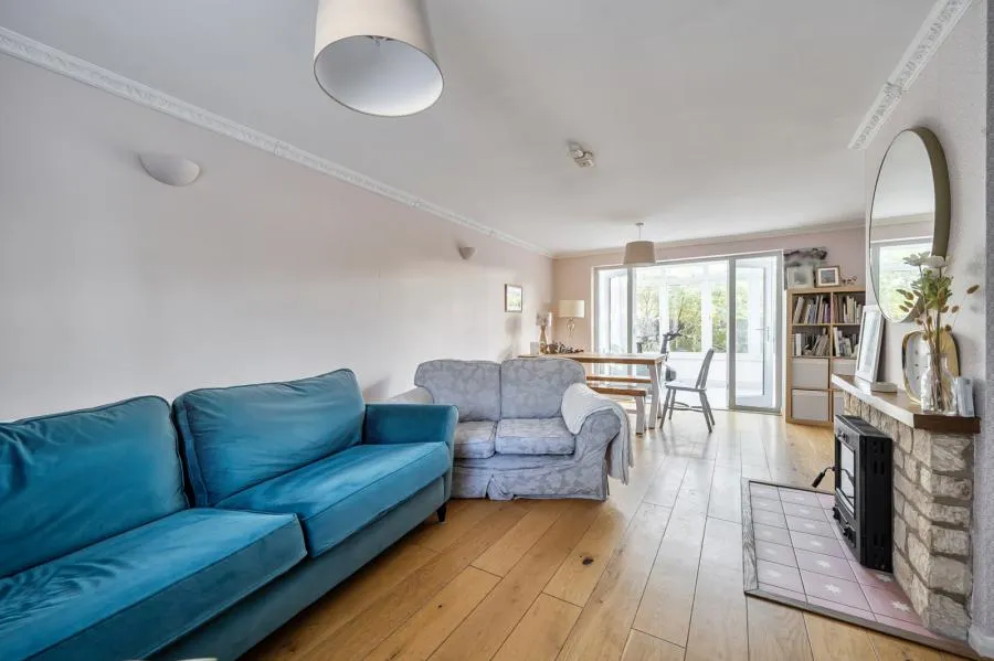 Glebe Rise, Kings Sutton, OX17, photo 4