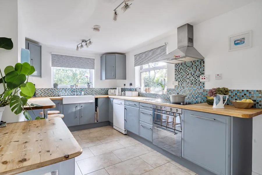 Glebe Rise, Kings Sutton, OX17, photo 2