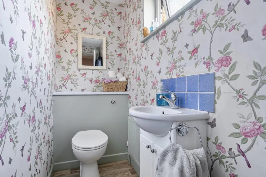 Glebe Rise, Kings Sutton, OX17, photo 11