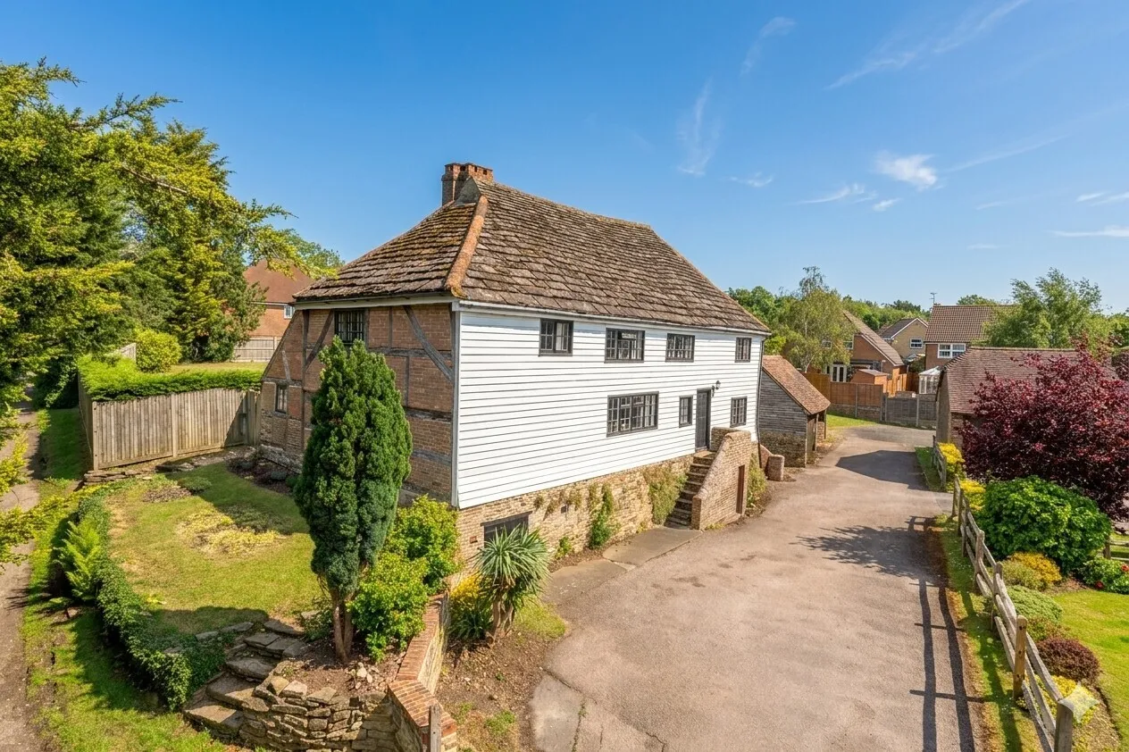 4 bed house for sale — Easteds Lane, Southwater, RH13