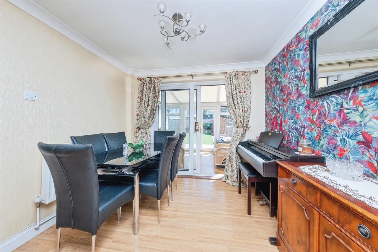 Weston Road, Great Horwood, Milton Keynes, photo 5