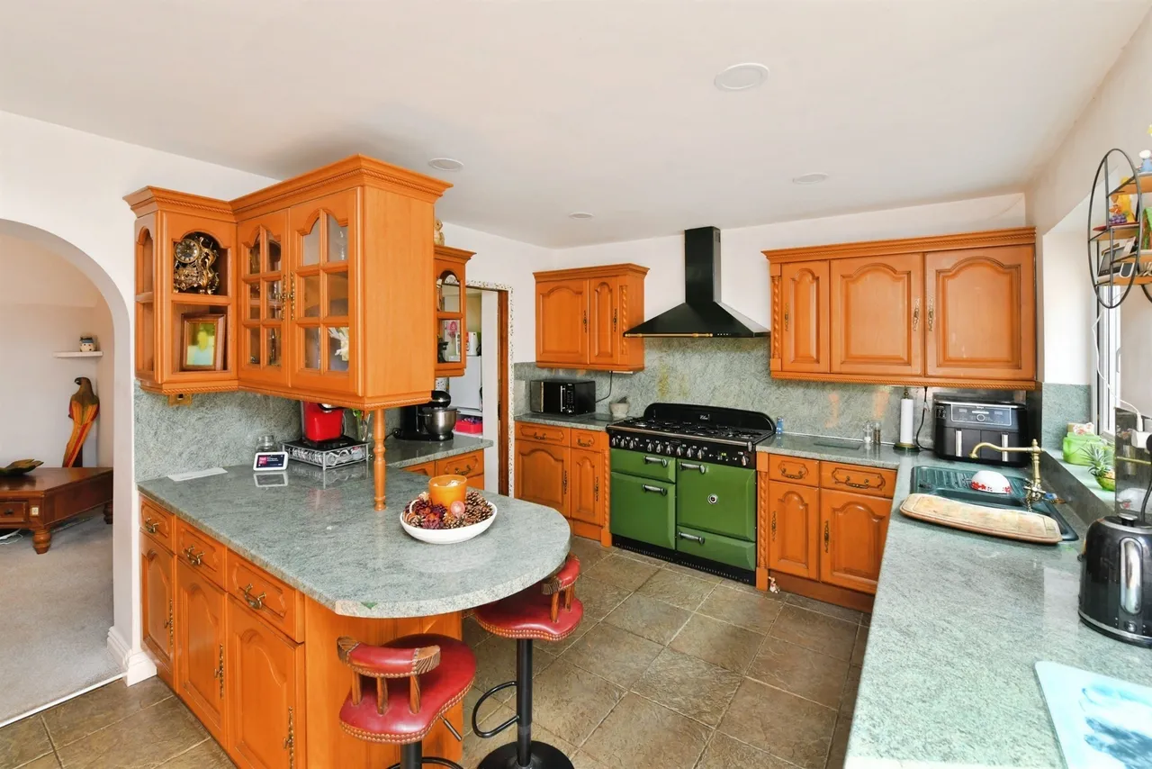 Holly Park Close, Plymouth, PL5, photo 4