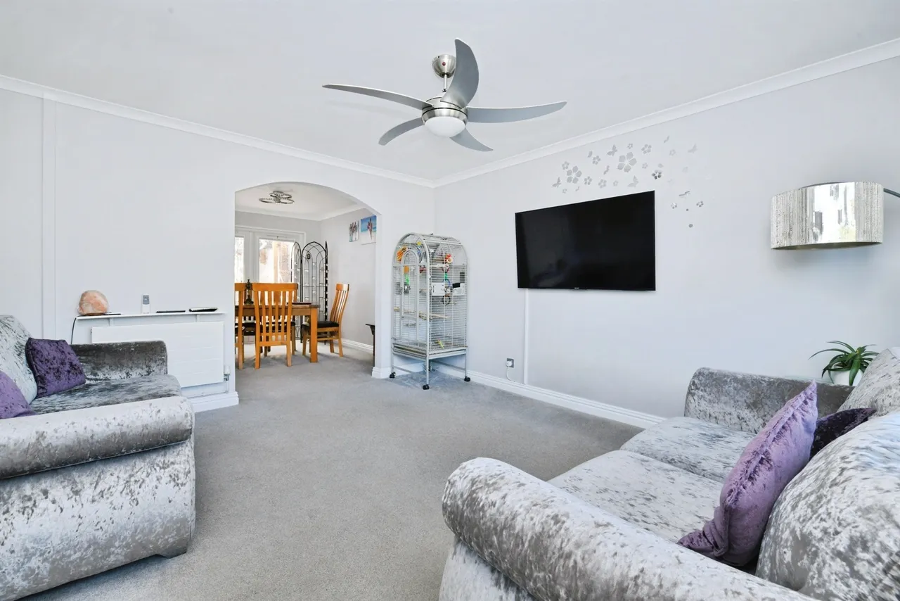Holly Park Close, Plymouth, PL5, photo 3