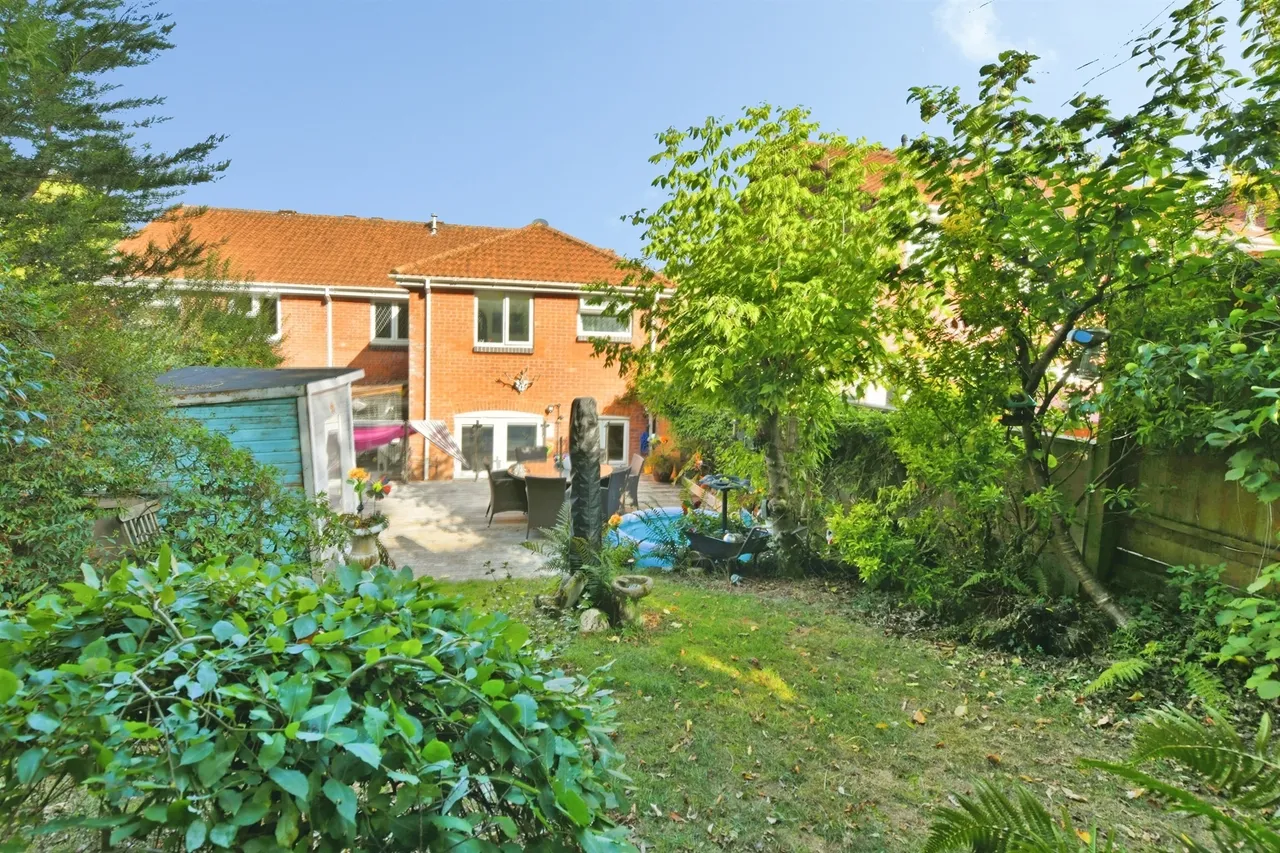 Holly Park Close, Plymouth, PL5, photo 19