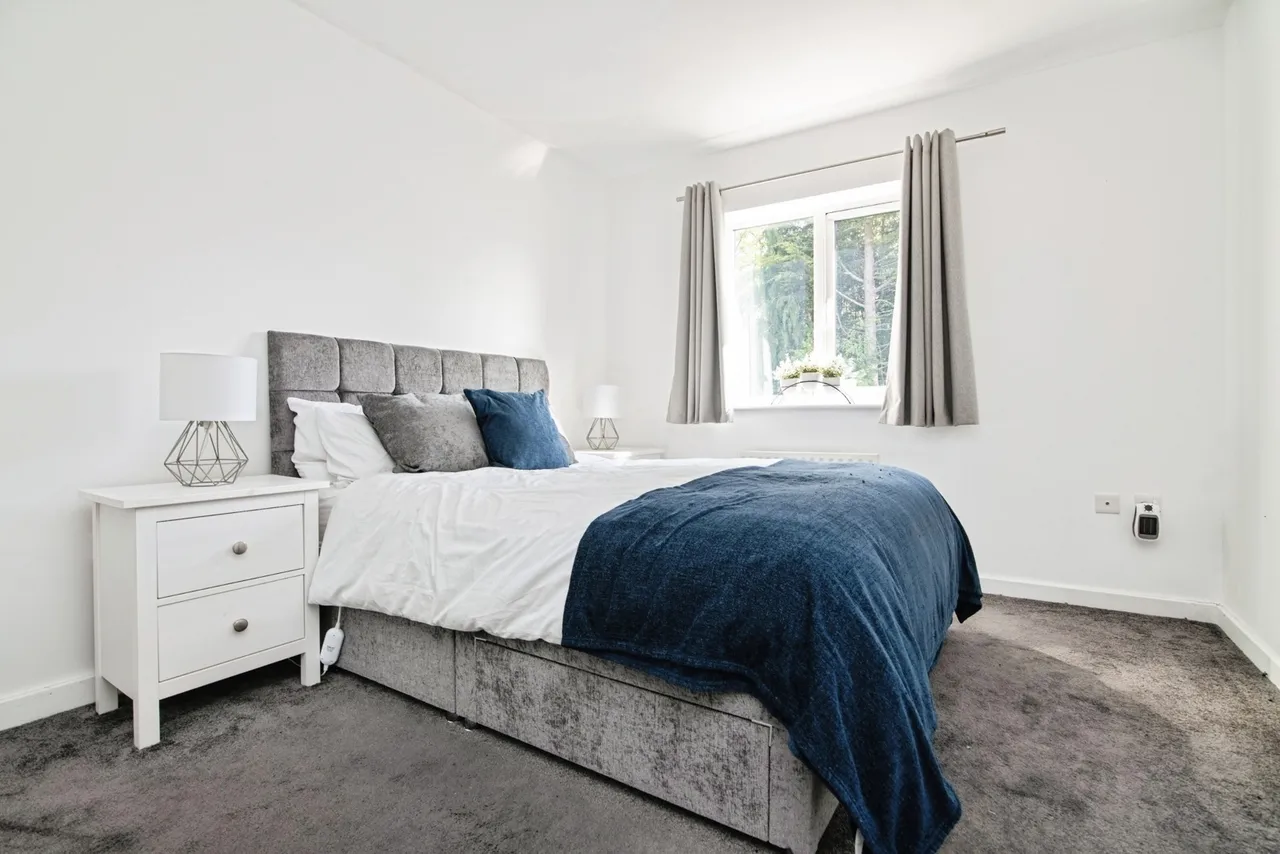 Titford Road, Oldbury, B69, photo 8