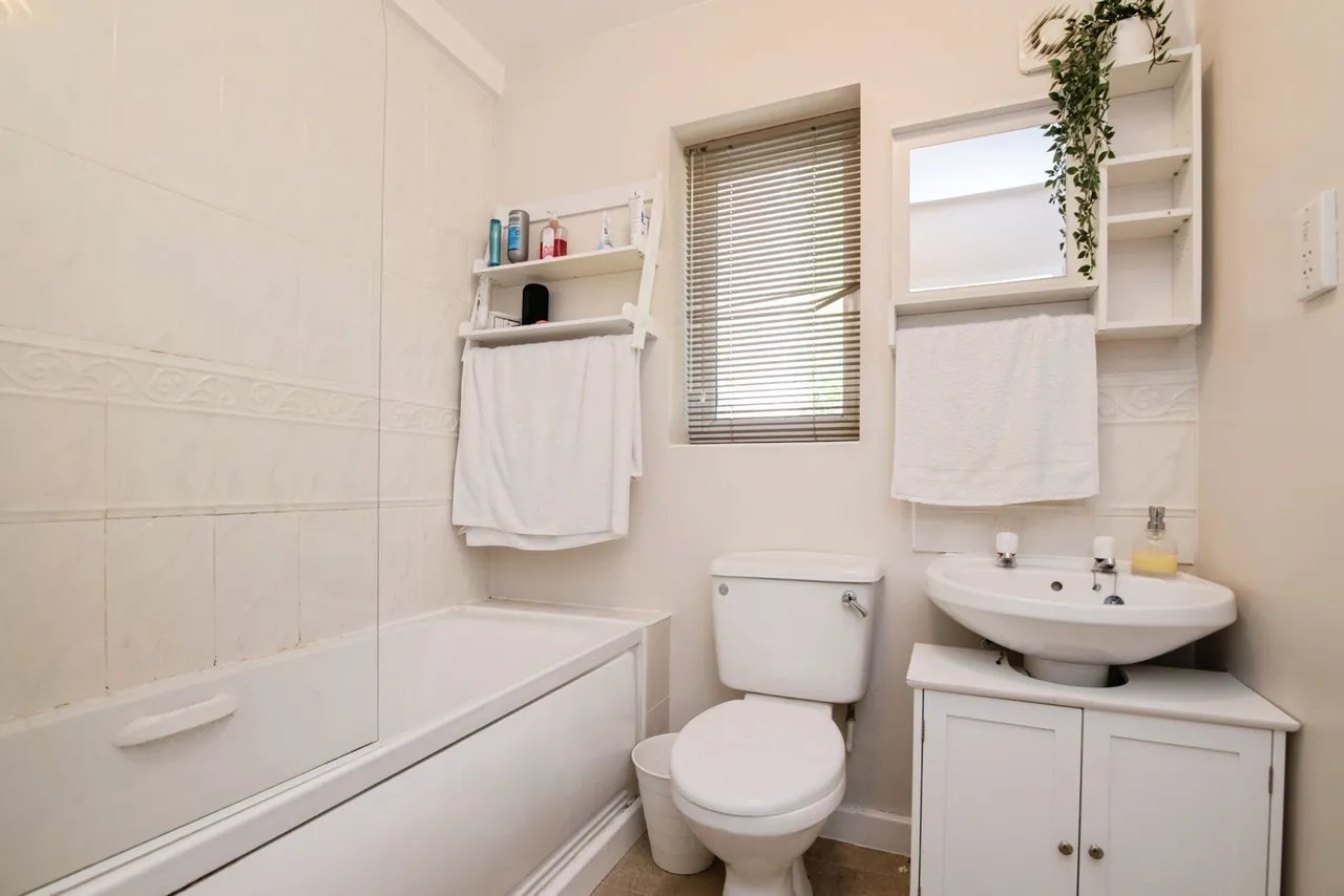 Titford Road, Oldbury, B69, photo 10