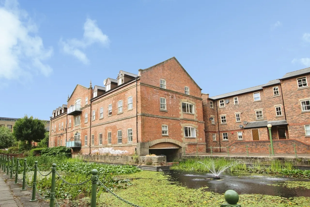 1 bed flat for sale — Navigation Walk, Leeds, West Yorkshire, LS10