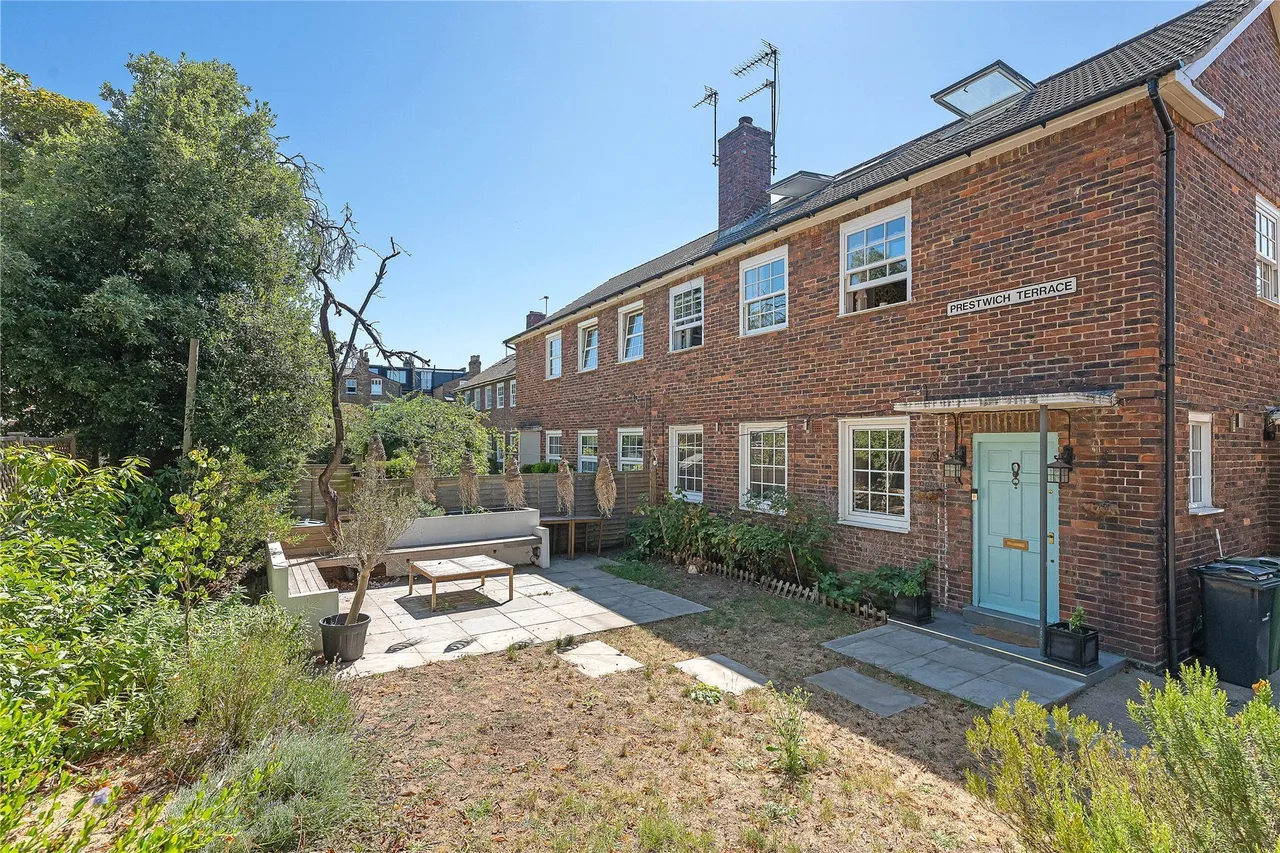 Prestwich Terrace, Crescent Lane, London, SW4, photo 10