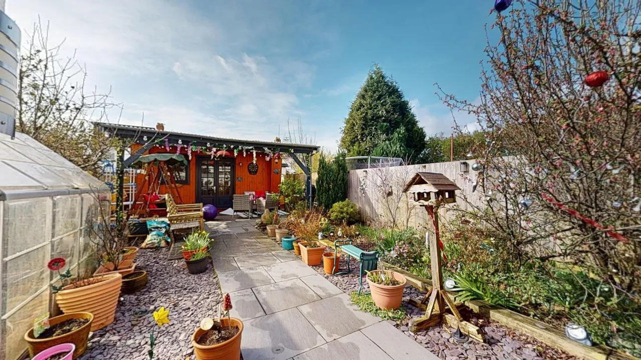 Merthyr Road, Whitchurch, CF14, photo 18