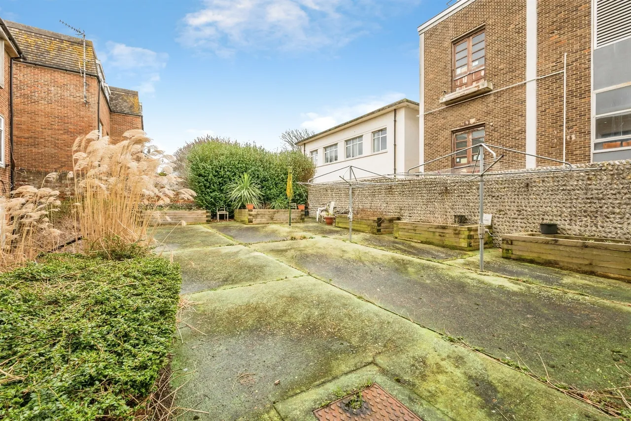 East Street, Seaford, photo 10