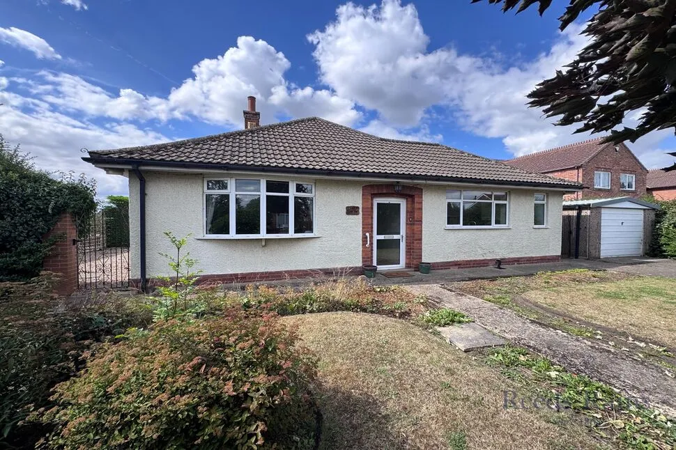 3 bed house for sale — Main Street, Kellington, North Yorkshire, DN14