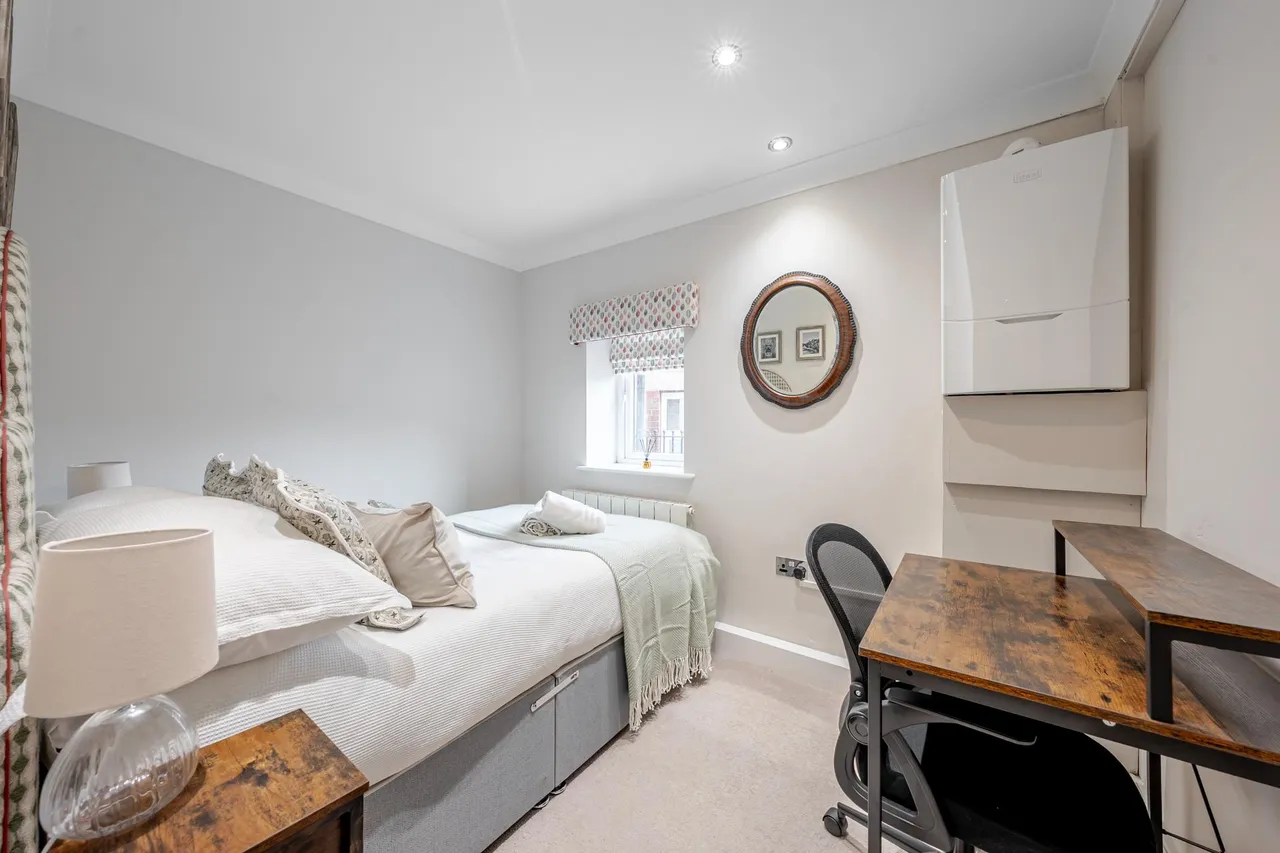 The Hall, Allerton Hill, LS7, photo 17