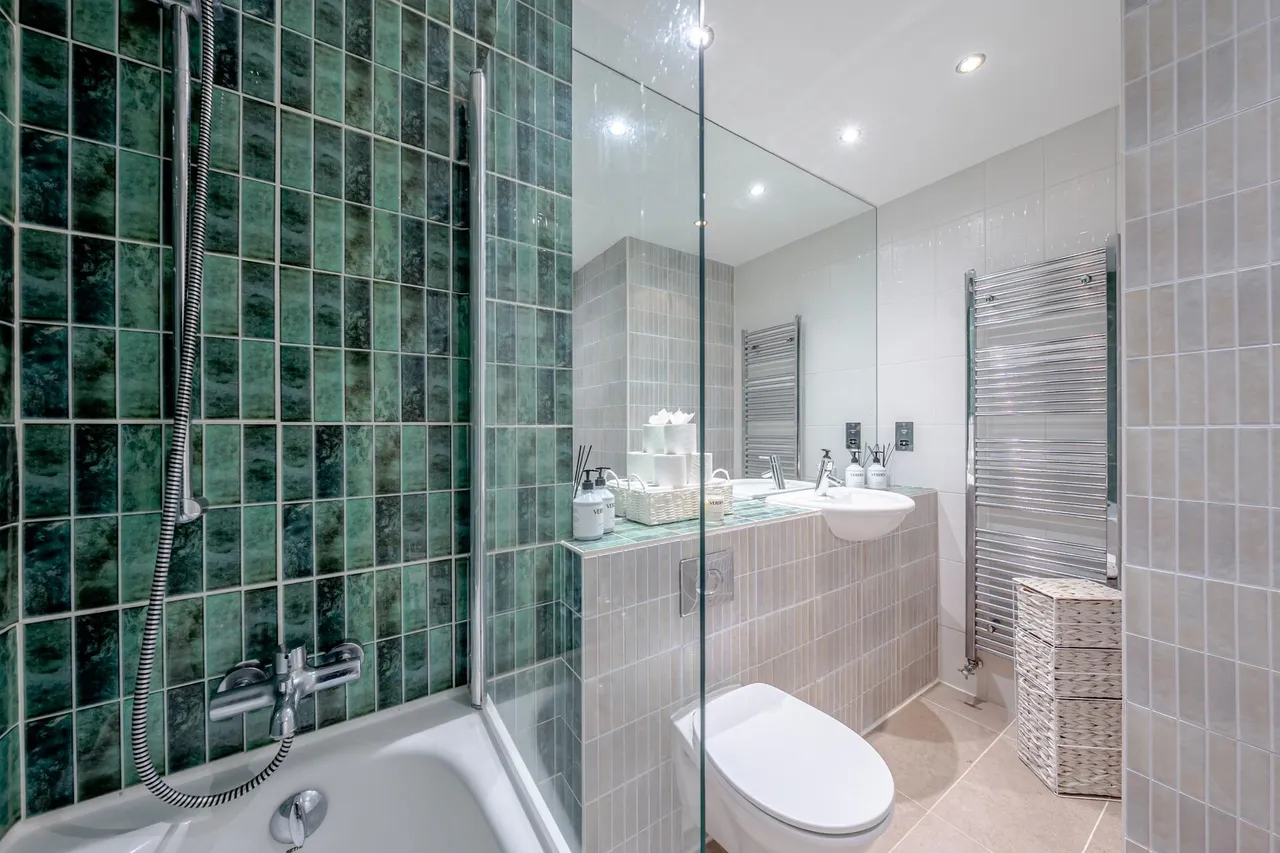 The Hall, Allerton Hill, LS7, photo 20