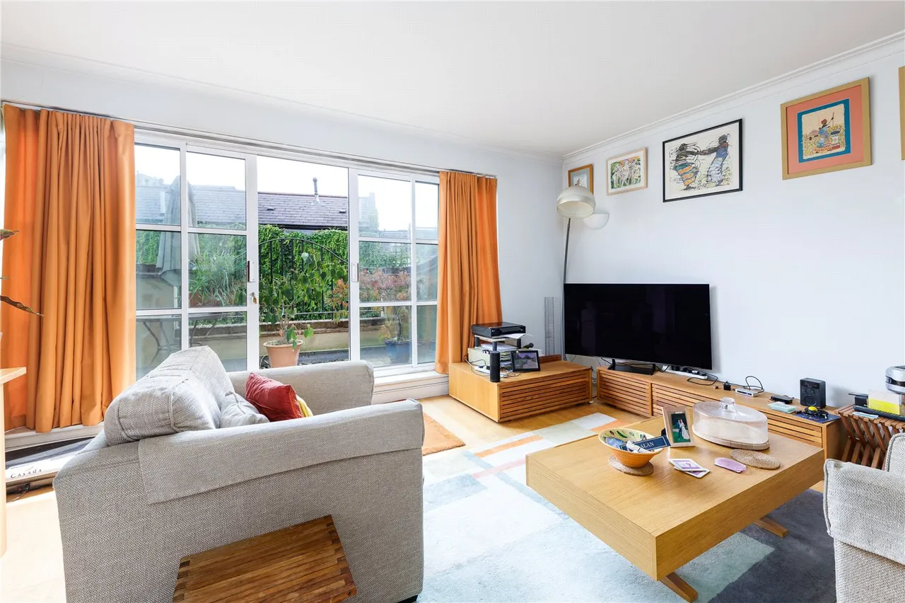 Archway Mews, London, SW15, photo 8