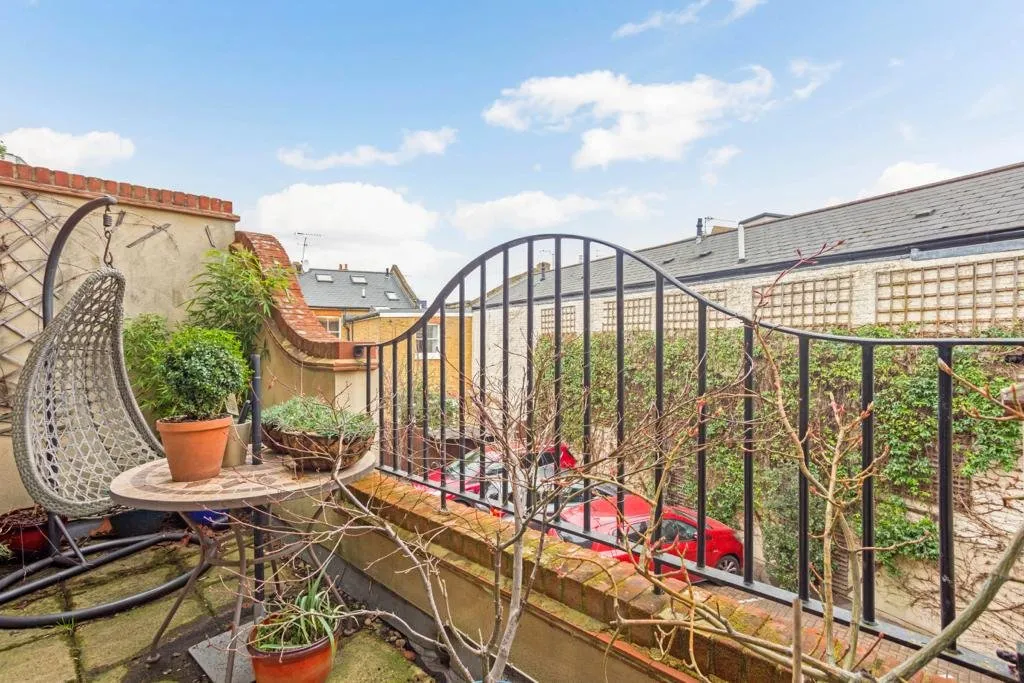 Archway Mews, London, SW15, photo 5