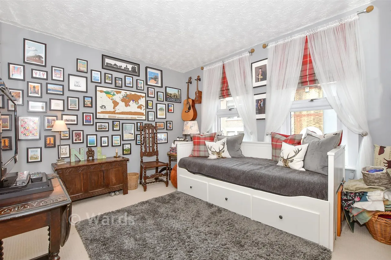 Salisbury Road, Chatham, ME4, photo 8