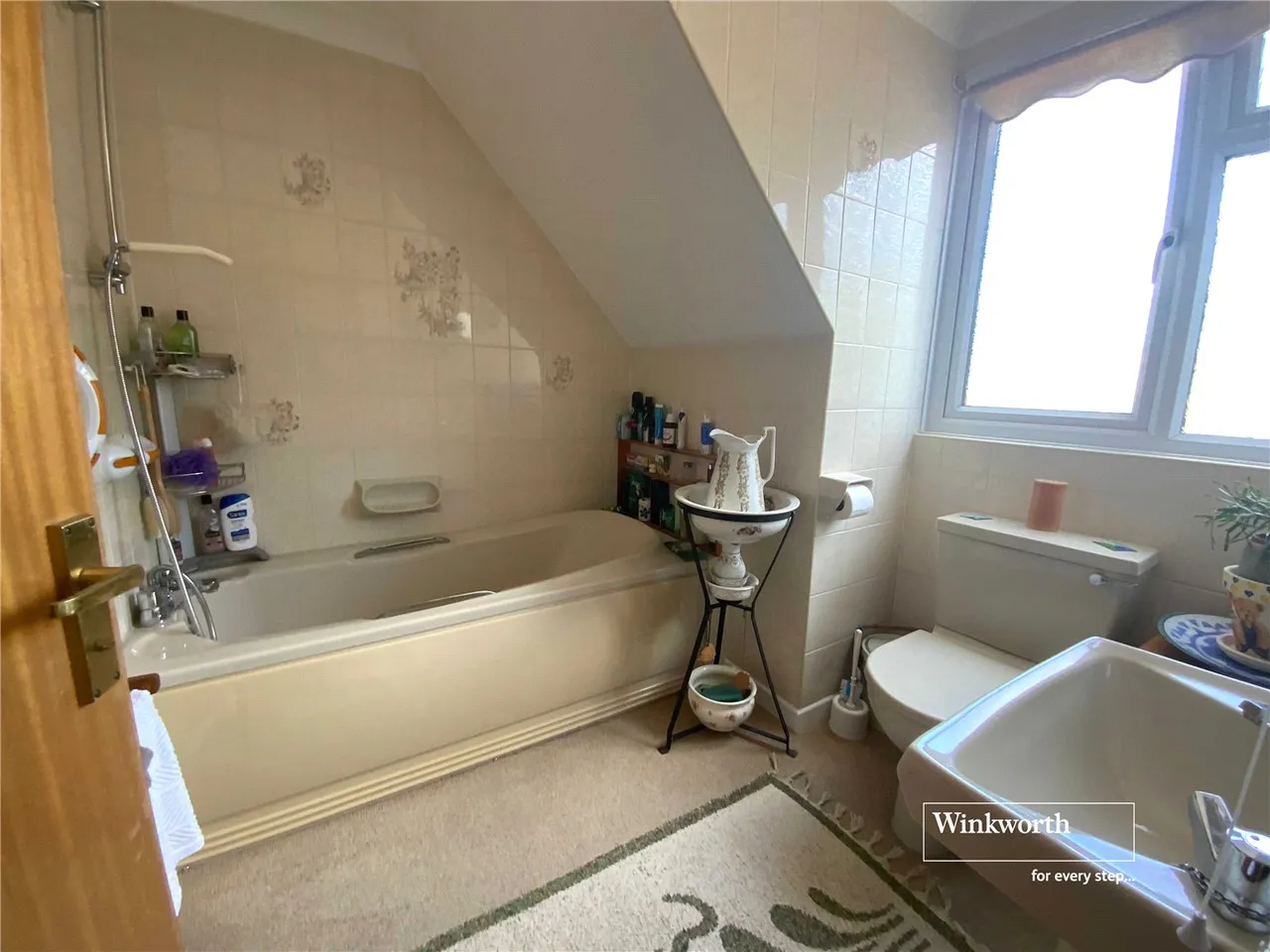 Anchor Close, Christchurch, Dorset, BH23, photo 2