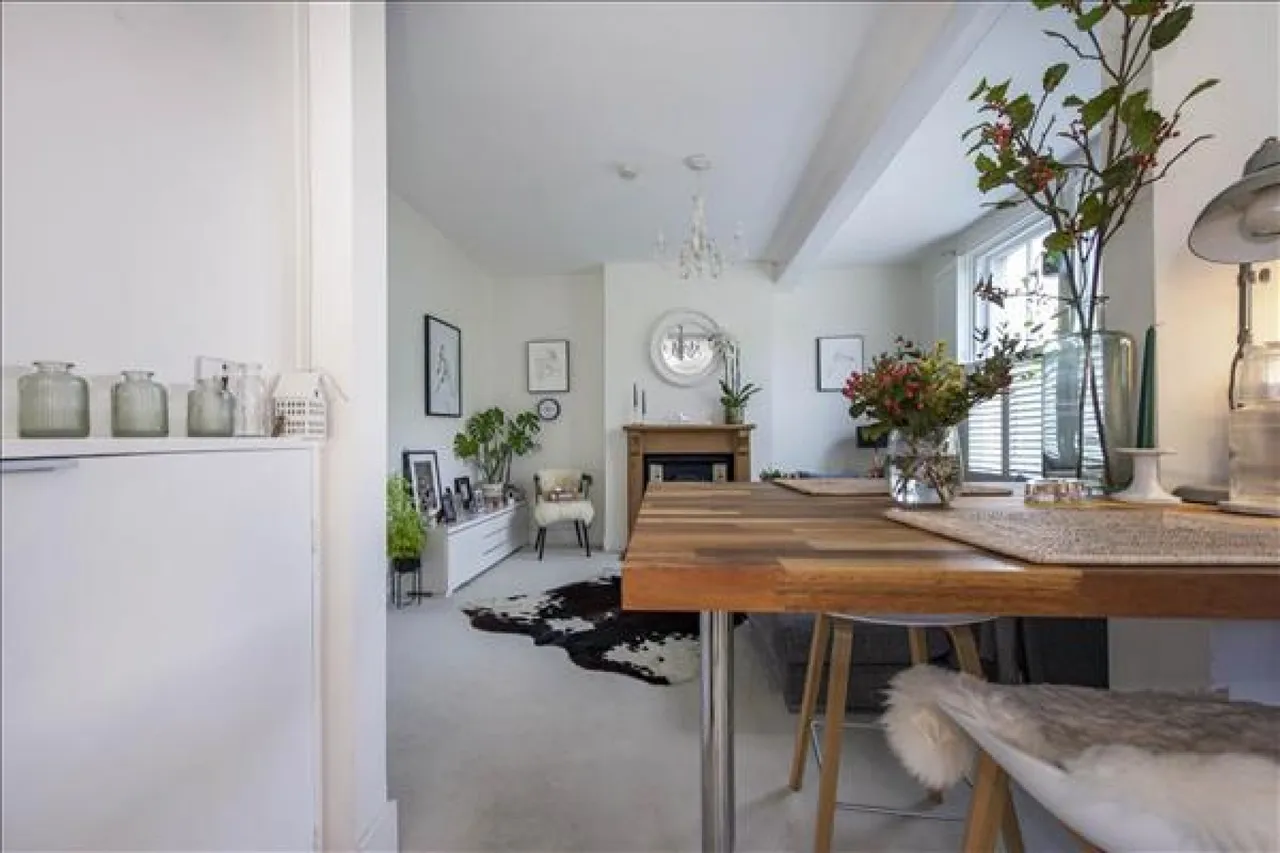 Woodside Road, Wimbledon, photo 4