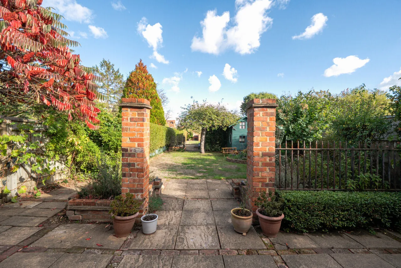 Horseshoe Road, Pangbourne, RG8, photo 17