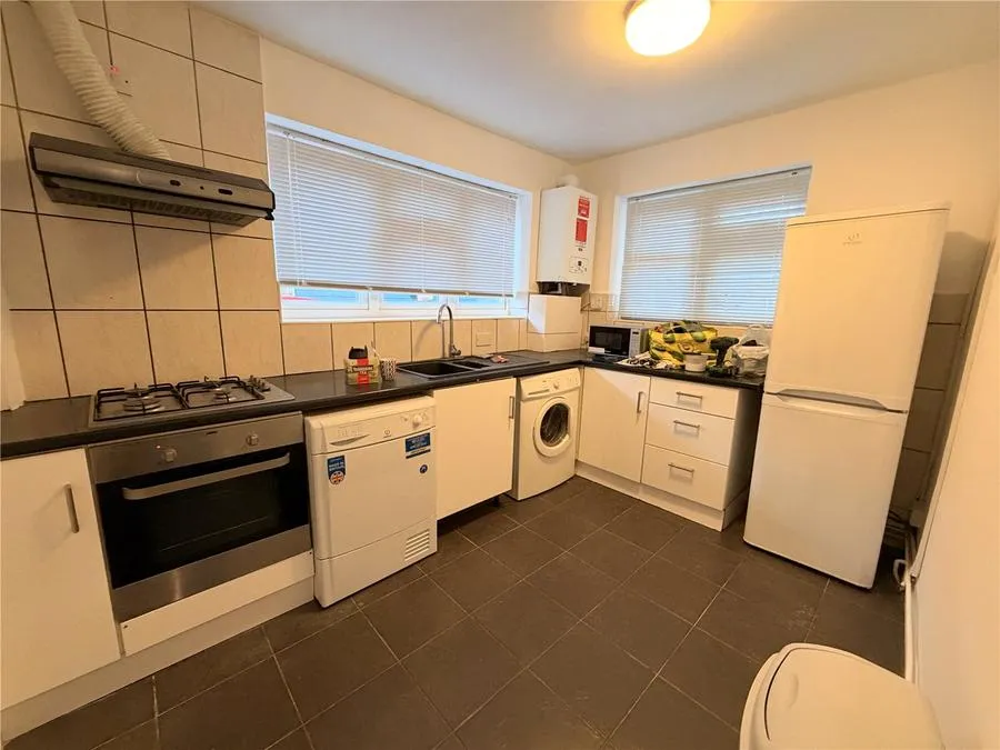 Lampton Road, Hounslow, TW3, photo 5