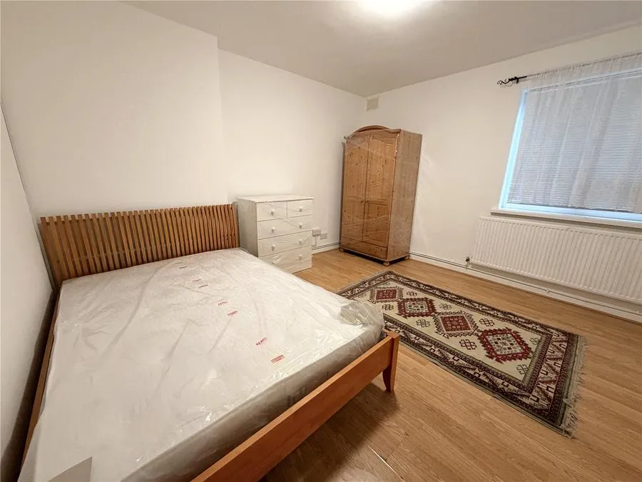 Lampton Road, Hounslow, TW3, photo 6