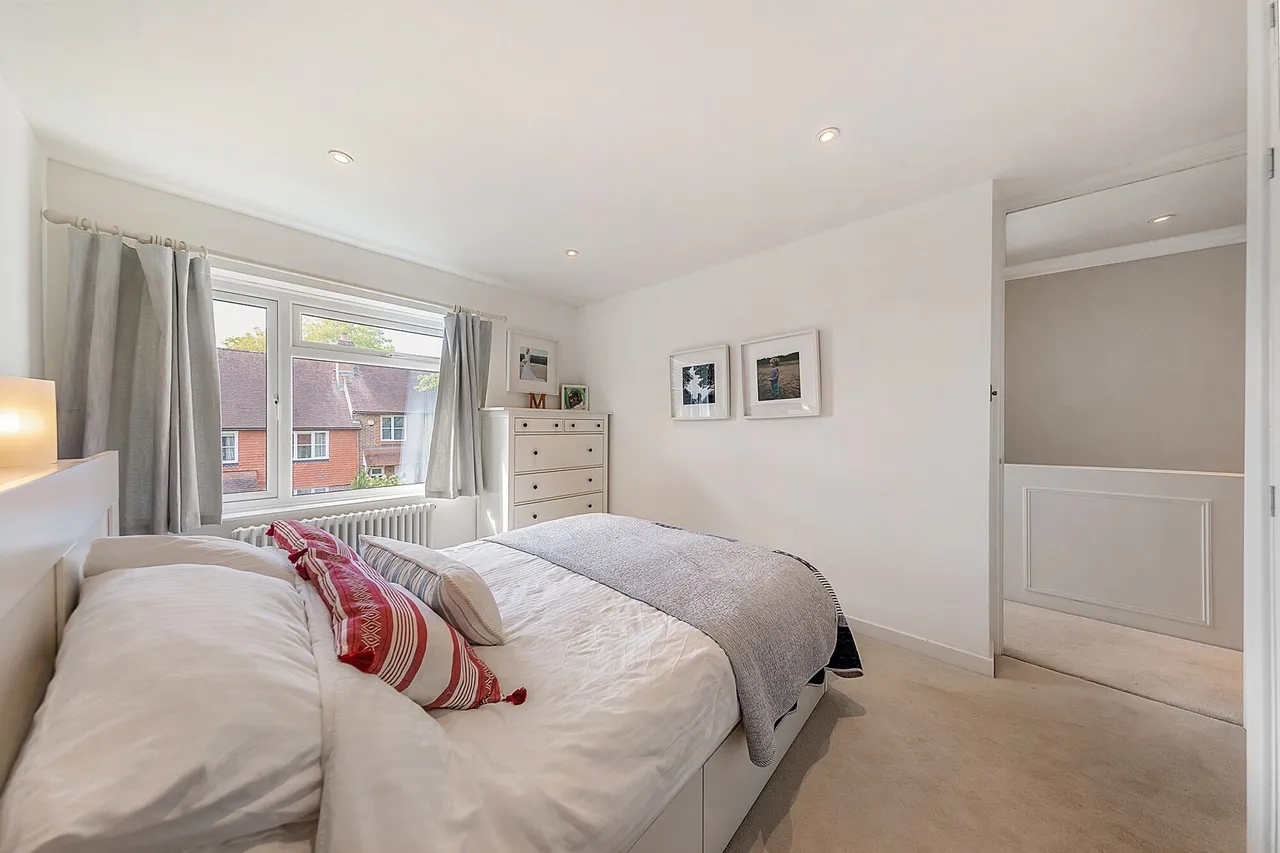 Hillview, London, SW20, photo 6