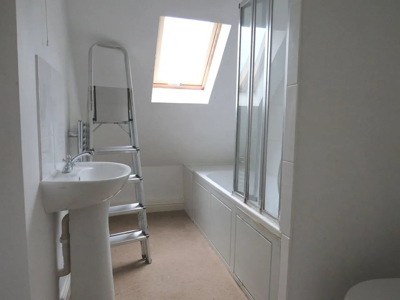 Robins Court, Chard, TA20, photo 6
