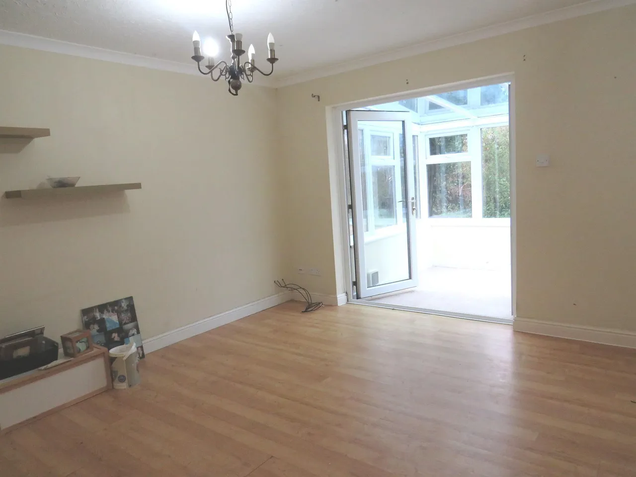 Robins Court, Chard, TA20, photo 3