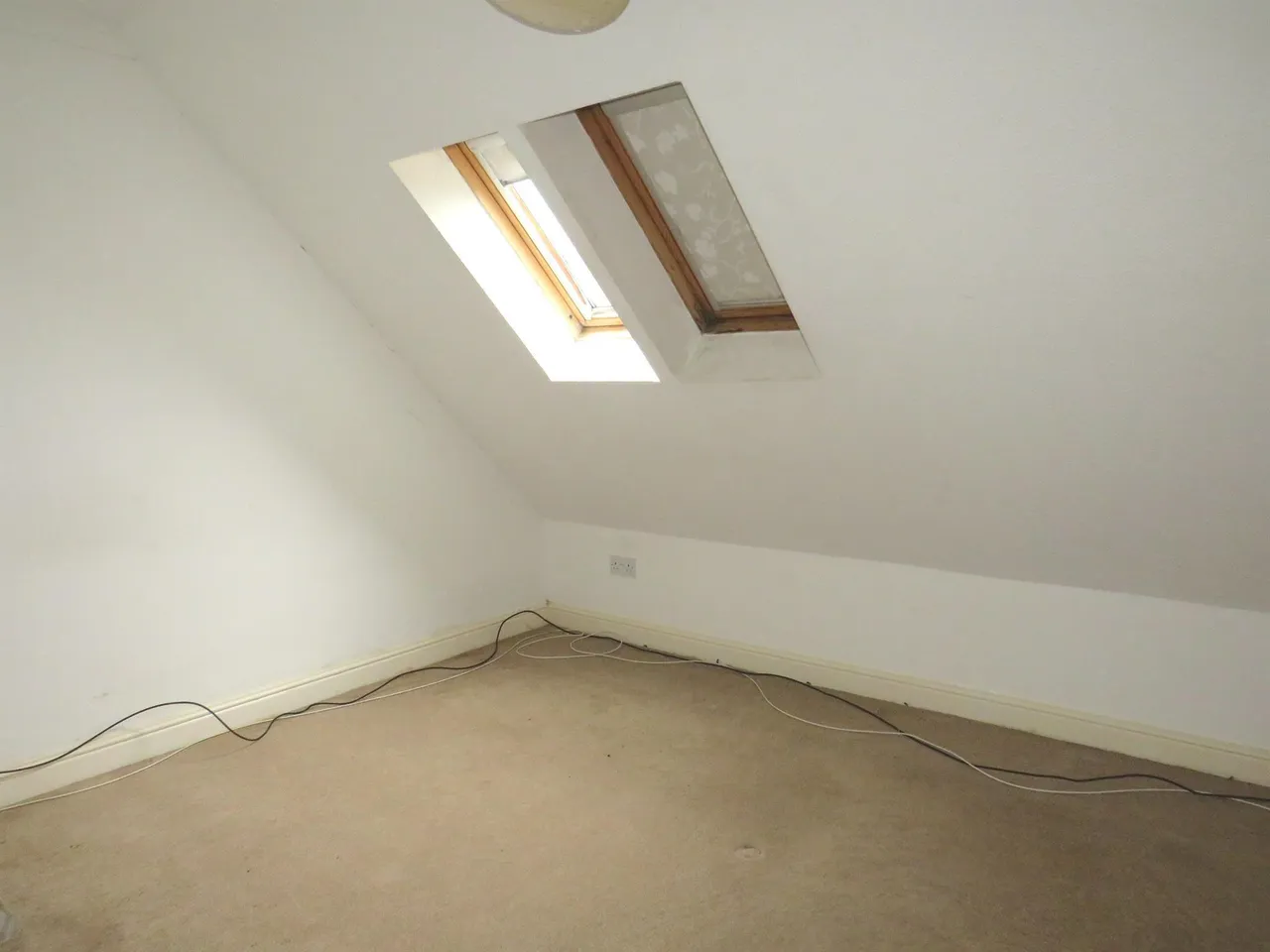 Robins Court, Chard, TA20, photo 5