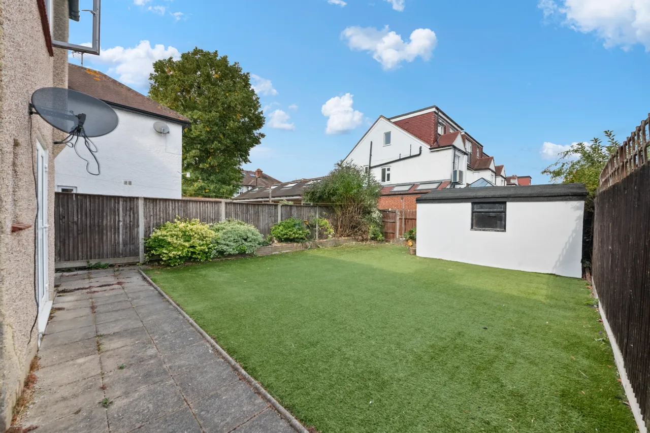 Boston Road, Hanwell, W7, photo 17