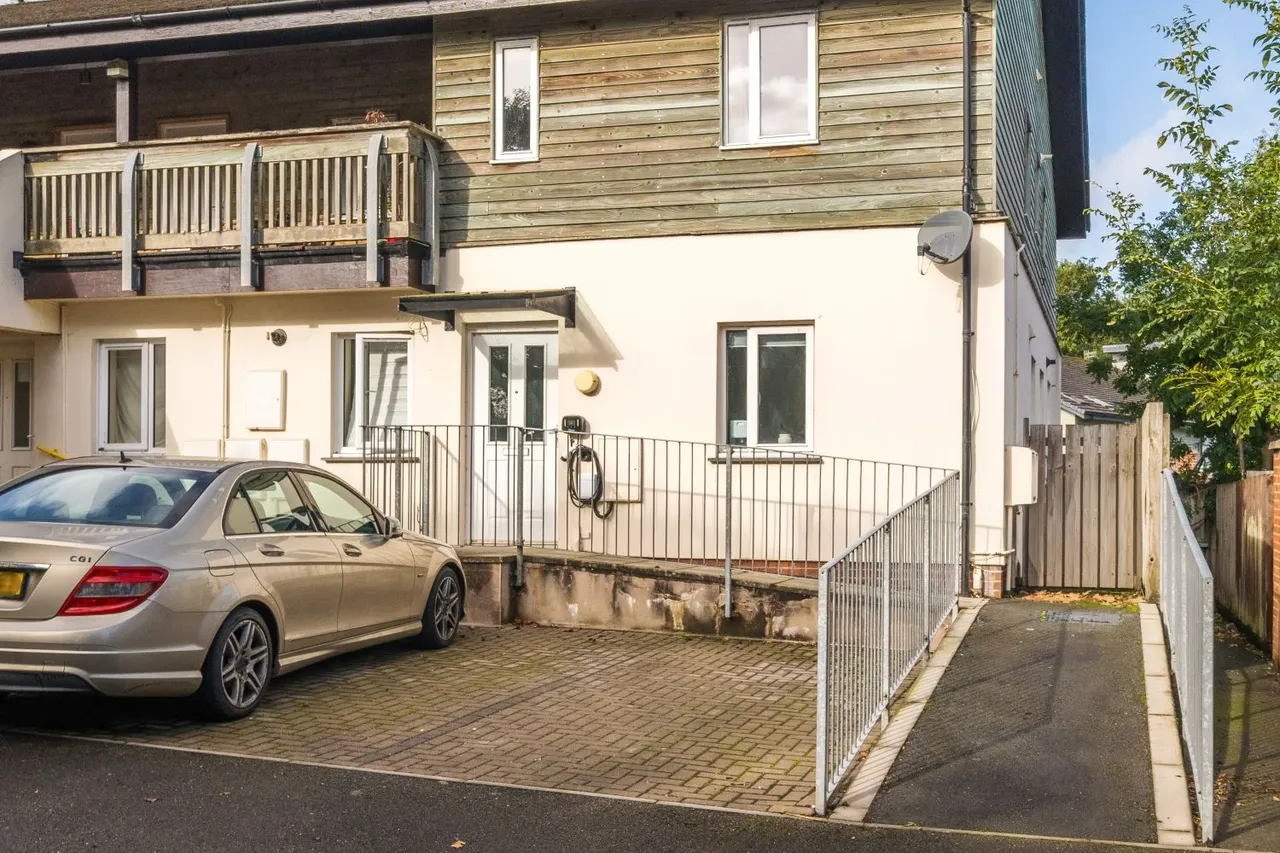 Aspen Grove, Fremington, EX31, photo 18
