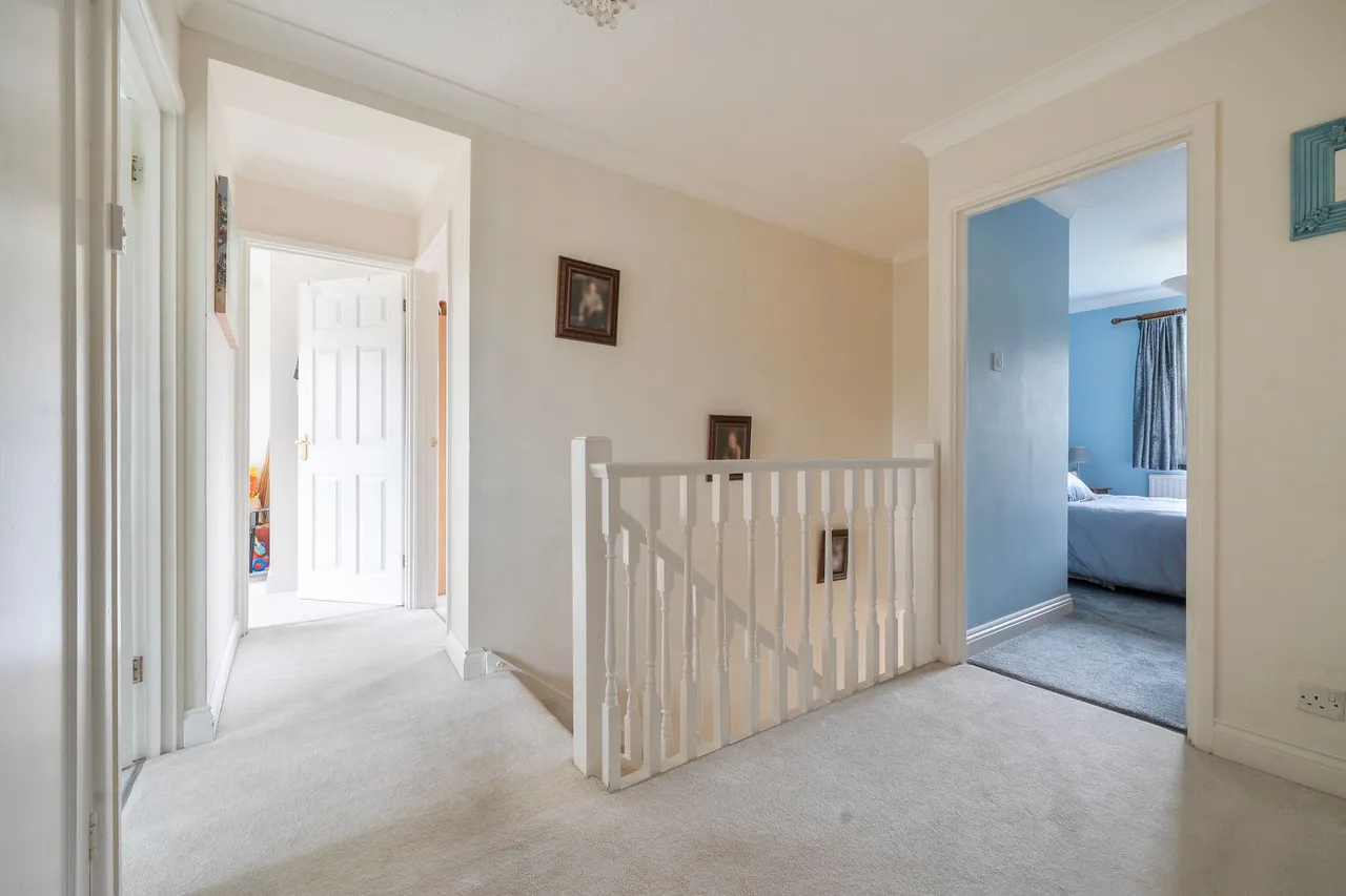 Poplar Way, Midhurst, GU29, photo 9