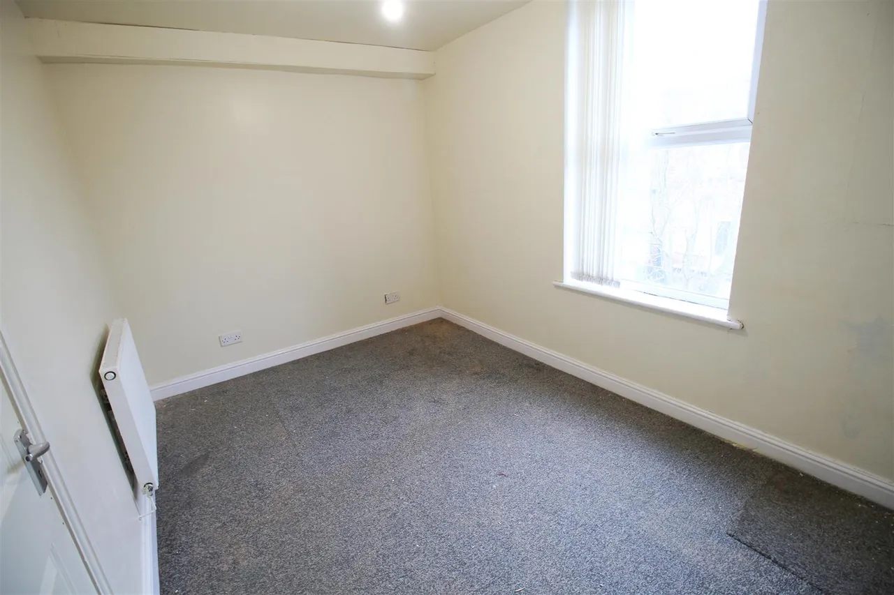 Rutland Street, Ashton-Under-Lyne, photo 5