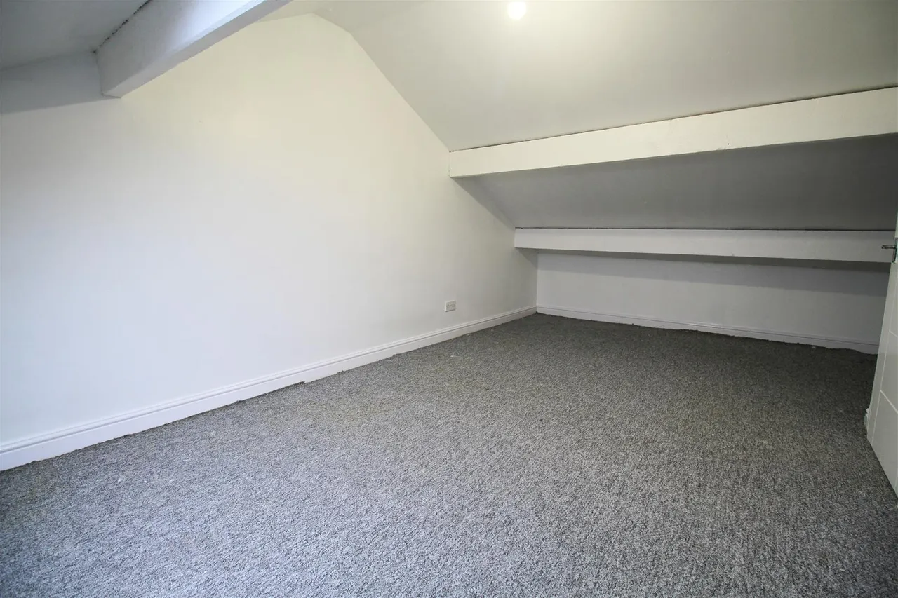 Rutland Street, Ashton-Under-Lyne, photo 7