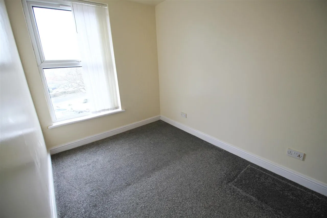 Rutland Street, Ashton-Under-Lyne, photo 6