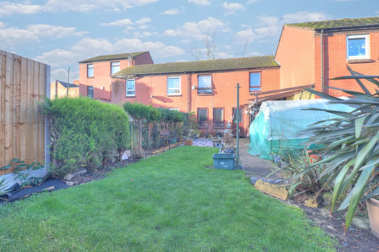 3 bed house for sale, Shirley Street, Leicester, LE4