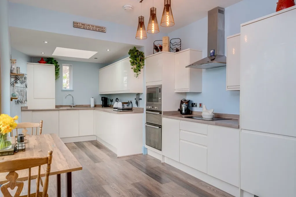 Kirkgate Birstall, Batley WF17 9HE, photo 6