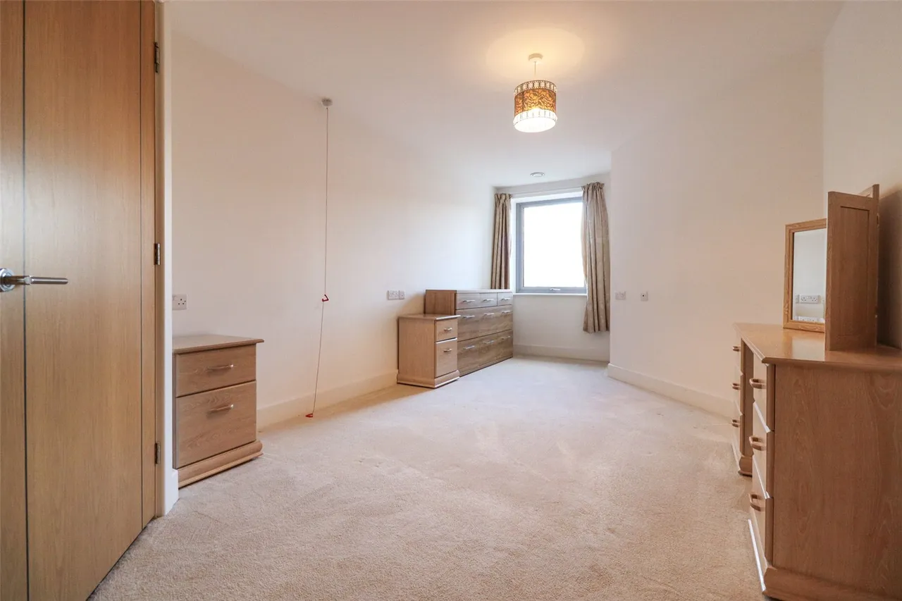 Kings Place, Fleet, Hampshire, GU51 3FS, photo 4