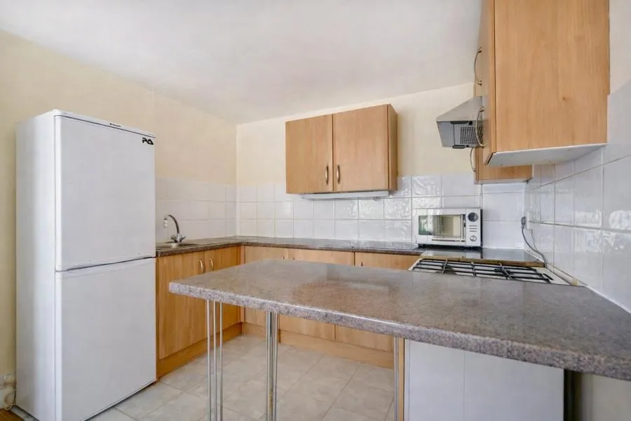 Palace Road, London, SW2, photo 3