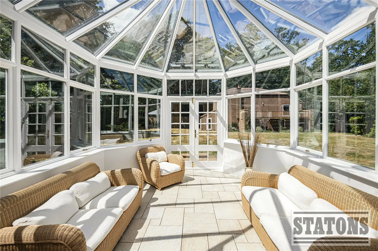 Broad Walk, London, N21 3DA, photo 16