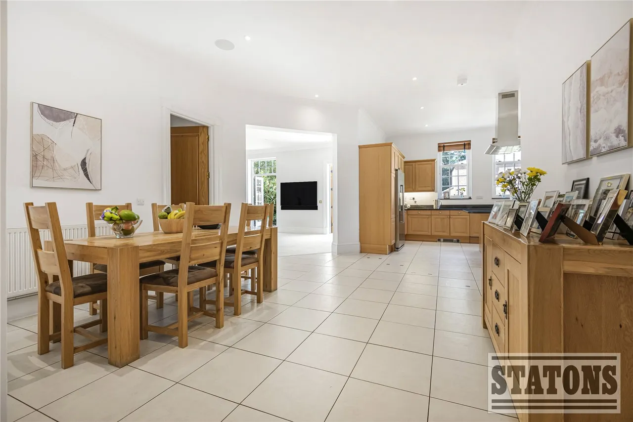 Broad Walk, London, N21 3DA, photo 10
