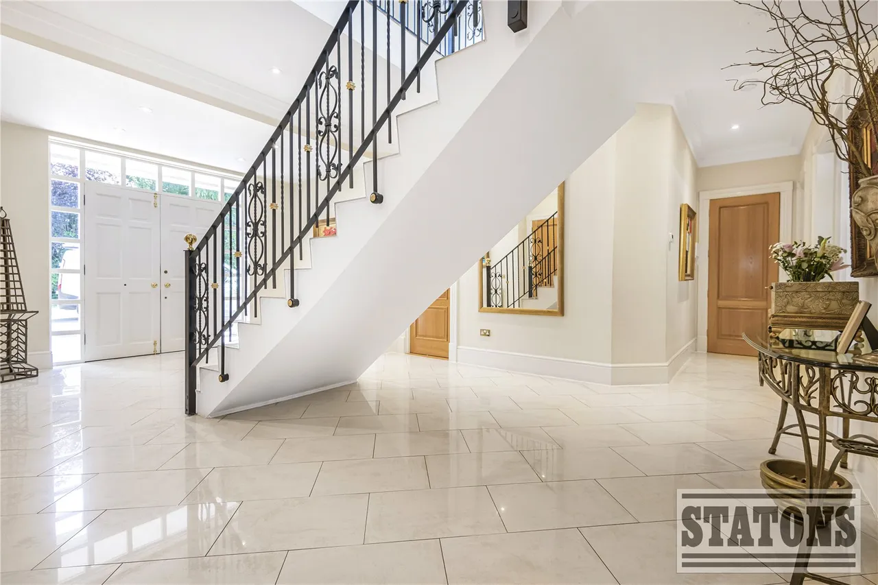 Broad Walk, London, N21 3DA, photo 4
